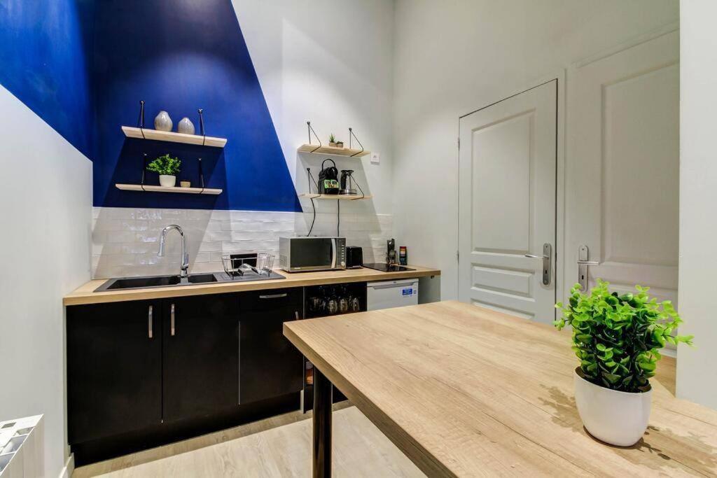 Апартаменты Le Berlier 60M2 + Cour Privee - Centre Historique Дижон Экстерьер фото